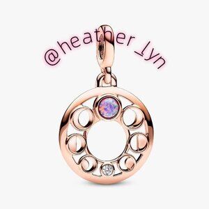 Pandora ME Lunar Phases Medallion